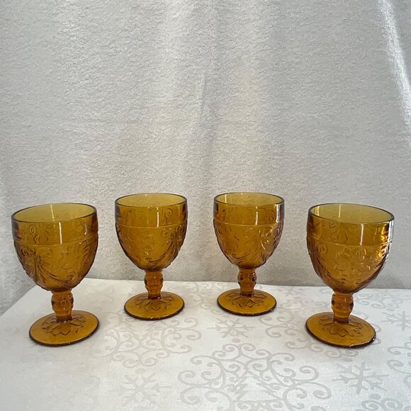 Tiara Indiana Glass Amber Goblets Sandwich Pattern Set/4 3 1/4" Diameter x 5 3/8 - Picture 1 of 3